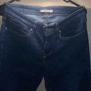 Levi Straight Jeans